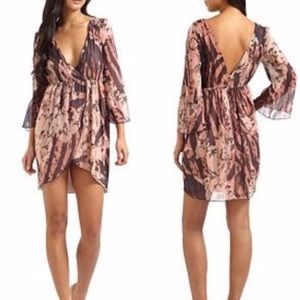 Alice+Olivia Coney bell sleeve dess